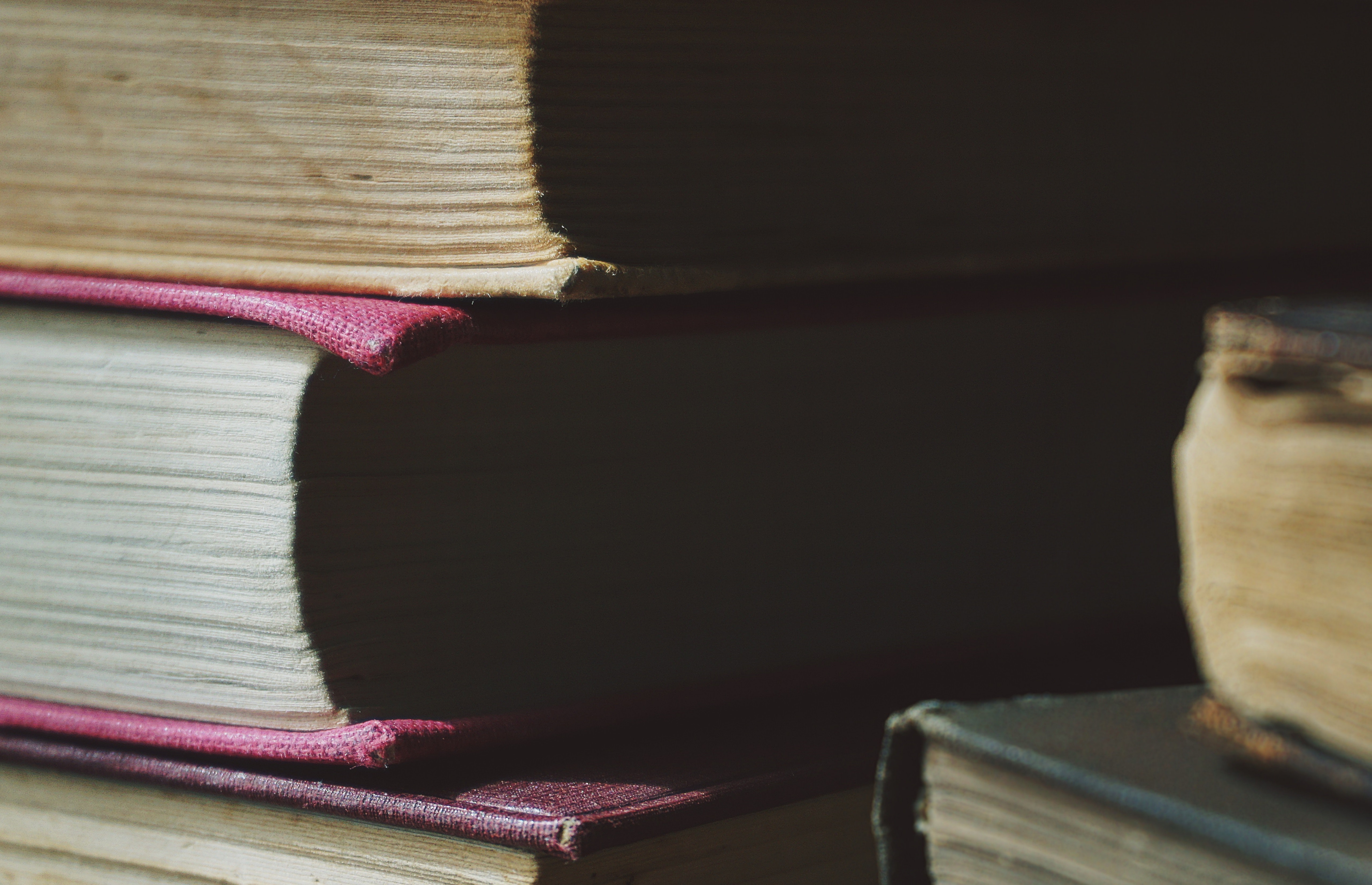 book-stack-books-cover-1693959.jpg book-stack-books-cover-1693959.jpg