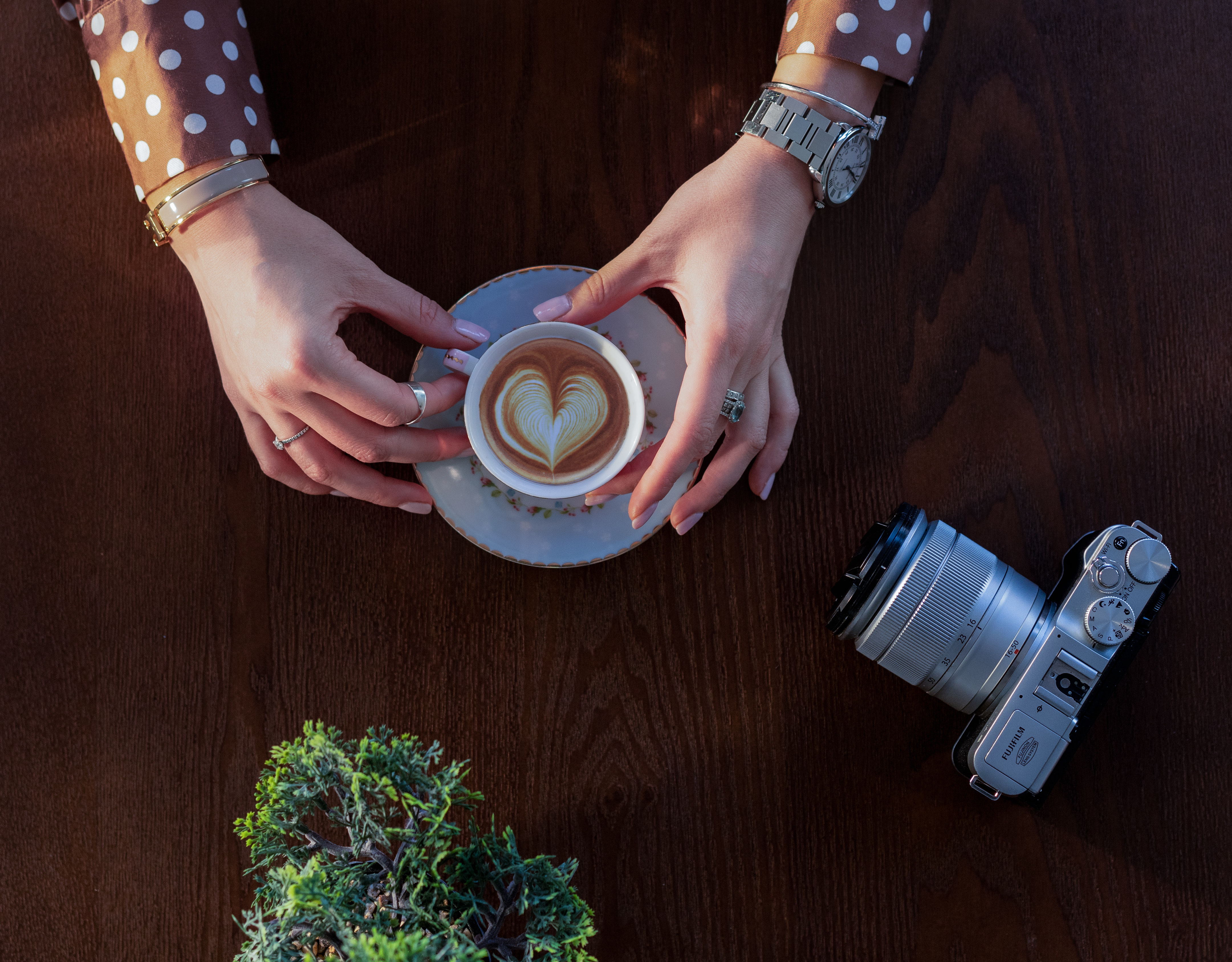 top-view-photo-of-coffee-drink-3310822 (1)_看图王.jpg top-view-photo-of-coffee-drink-3310822 (1)_看图王.jpg
