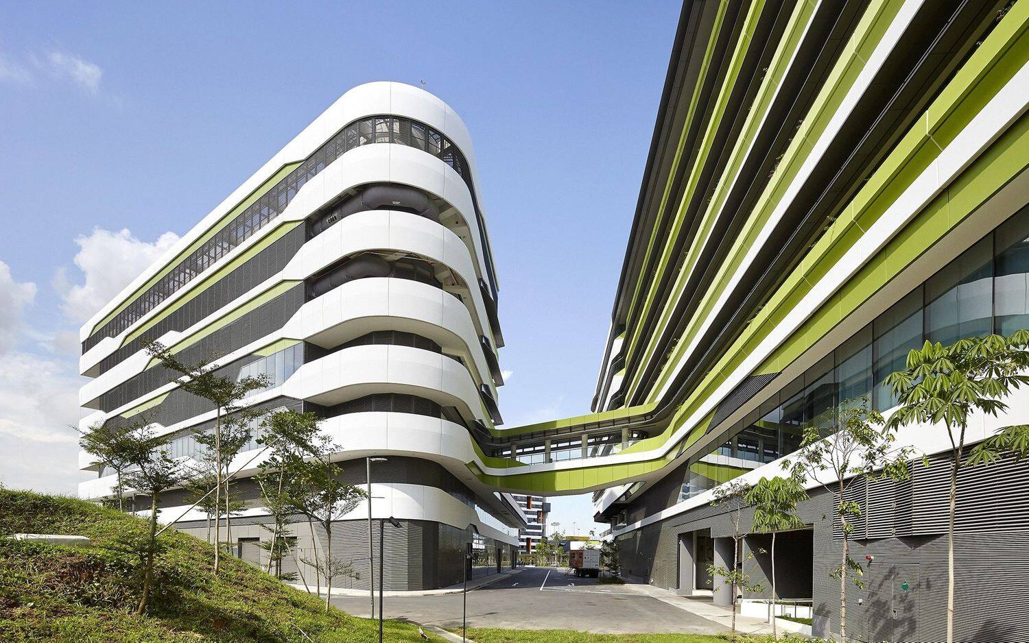 新加坡科技设计大学
